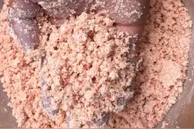 钓鲢鳙的5种“佐料”，效果好还便宜，最后一种很多人想不到图片