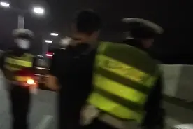 珠海有1000多名代驾司机，24小时在线，再远再偏僻的地方都可以提前预约！图片