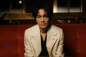 抢票抢到自己家？钟汉良演唱会，得到了歌迷和市场的双重认可图片