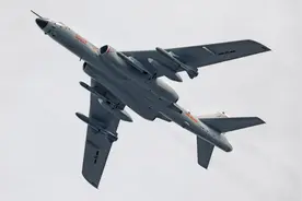 夜间起飞巡航台湾一周！最后的关键时刻，轰-6轰炸机可以干什么？图片