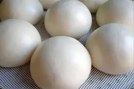 馒头这样做太好吃，不用水不用油，白嫩又柔软，保证一次就成功图片