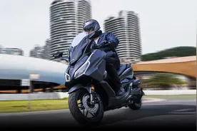 国产佛沙350，5万的车2万的标！图片