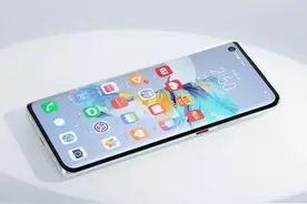 华为突然上架5G手机，麒麟990E+鸿蒙OS+徕卡三摄，仅售3849元起图片