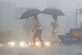 韩国全境普降暴雨 政府上调危机警报至最高级图片