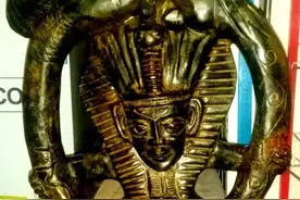 重庆袍哥江湖茶话馆，一个隐藏在闹市的陨石展馆.图片