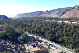 撒哈拉沙漠深处的冬天图片