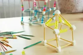 3岁孩子能数到100，就真厉害吗，3到10岁是思维力开发的黄金期图片