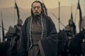 东汉末年四国并存，为何罗贯中只写了三国？被抹去的一国有何隐情图片