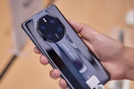 华为Mate50系列维修价格公布，保时捷设计换主板要6499元？图片