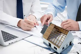 交房后，如果开发商一直拖着不给业主办房产证，一般有这4个原因图片