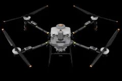 大疆农业发布T100和T70系列无人机，标准版套装价36999元起图片