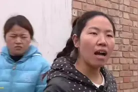 新娘坐月子顿顿吃白菜，饿得跑回娘家，宁愿退15万元彩礼也要离婚图片