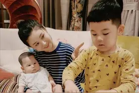 李小萌罕见晒二娃近照，她身姿窈窕恢复神速，儿子眉眼像极了王雷图片