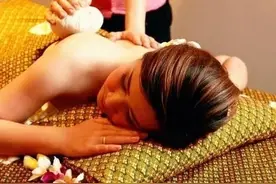 前往泰国旅游需谨慎选择“泰式按摩”，否则将费钱又伤身图片