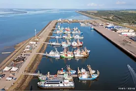 中国建成全球第一港——洋山港，世界航运格局已被打破图片