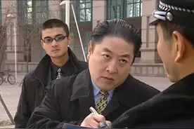 《黑洞》第二集图片