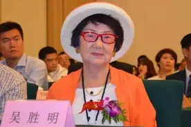 是真是假？71岁出狱老太白手起家，76岁东山再起身价千万图片