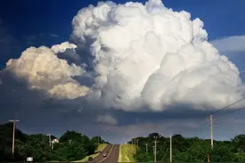 在高温下期待人工降雨？到底需要哪些条件？不是想降就降图片