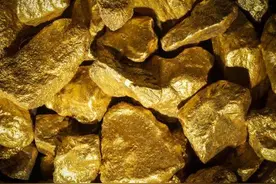 哪些电子垃圾中含有金子，钱都是一点一点攒出来的图片