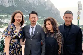 40岁谢杏芳家庭地位高，骑马度假活得潇洒，林丹收心后家庭幸福图片