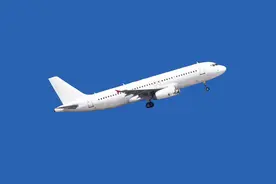 西安20个出入境办证大厅已全部对外开放图片