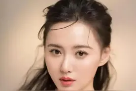 江铠同的13张美照图片