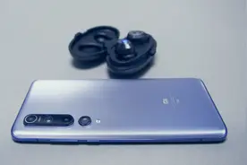 5000w像素比一亿像素的手机拍出的照片更清楚么图片