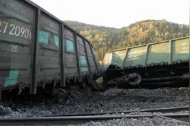 1991年，新手司机过度自信，致列车脱轨，司机被当场挤死图片