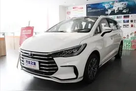 传祺M6：奶爸福音！7座大空间，12万级家用MPV实力选手图片