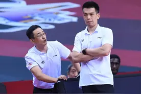 北京首钢为什么弃用范子铭，重用邱天？解立彬做出解释，说出内幕图片