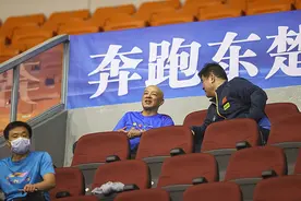 王曼昱发文感谢恩师：我的成绩离不开肖战指导的帮助，感谢付出和陪伴图片