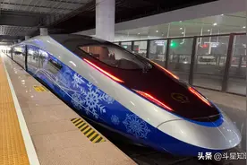 冬奥会复兴号5G智能列车震惊外国媒体，感叹中国科技至少领先10年图片