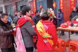 农村红白喜事中的总管是一个什么角色？图片