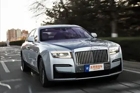 劳斯莱斯认真了！小改款居然脱胎换骨，这款顶级豪车更香了？图片