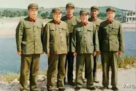 罗荣桓带队突围，反其道而行之，我们应该向南突围图片