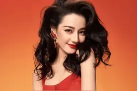 热巴怀孕风波升级！腹肌照是旧照，7个月不进组被曝将出国待产图片