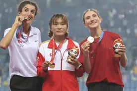 "夏雨雨火了！从贫困到万米冠军，她的故事让人热血沸腾！"图片