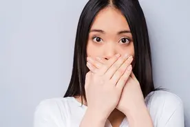 性生活时，女性私处总发出“噗噗”的放屁声？多和这些原因有关图片