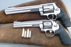 经典左轮手枪欣赏图片