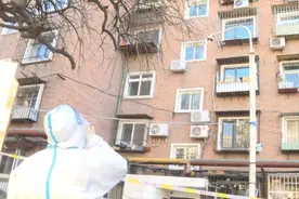 这句谢谢，让一个大男人“泪崩”了！图片