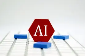 你看的评论可能是ChatGPT写的“AI废话”侵入点评类网站亟待治理图片