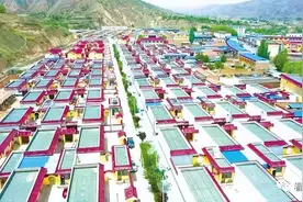 「奋进新征程 建功新时代」陇西：危房改造+易地搬迁 2.4万多户农户过上安居幸福生活图片