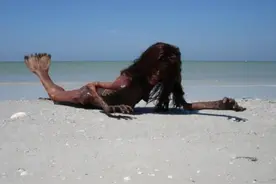 广西渔民下海捕鱼，竟打捞上一条“怪物”！难道发现美人鱼踪迹？图片