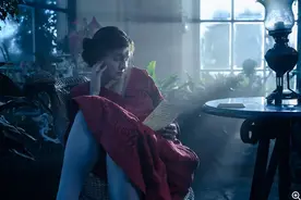 终极恋爱脑是自我PUA | 查泰莱夫人的情人 | 电影图片