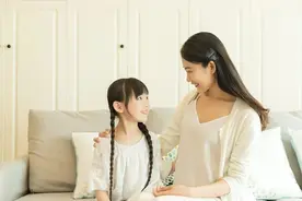 “只生了女儿没有儿子会遗憾吗？”过来人的话令人心寒但又很现实图片