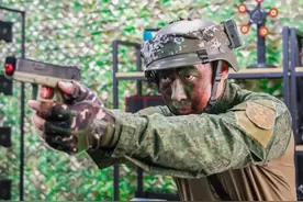 退伍特战兵转型当教官，孩子们成了“军迷”图片