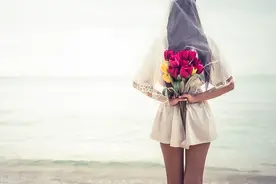 极度现实且扎心的情感语录，总有一句让你落泪图片