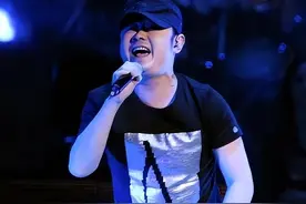 华语乐坛创作歌曲最多的10位音乐人排行榜，周杰伦并非是第一！图片