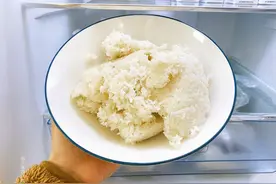 隔夜米饭能不能吃？原来以前都没做对，今天全明白了，真是涨知识图片