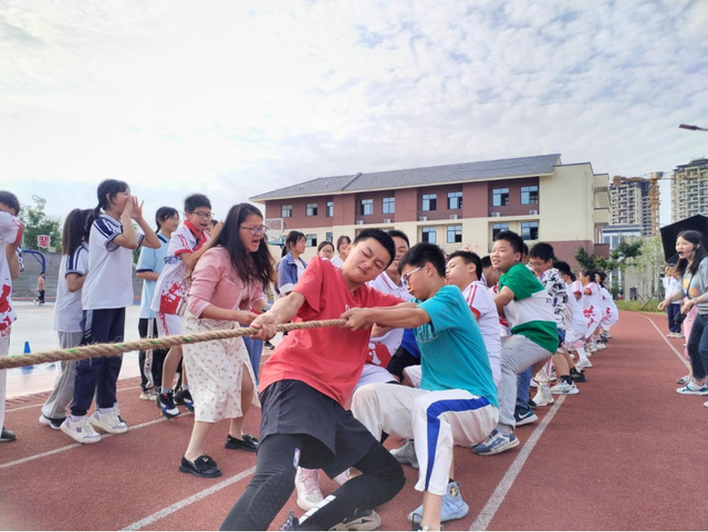 四川省民生研究会新媒体中心-官网